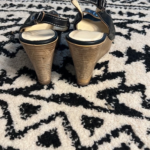 Terran black goat leather wedges.  Hand made in Turkey size euro 39 - Picture 3 of 5